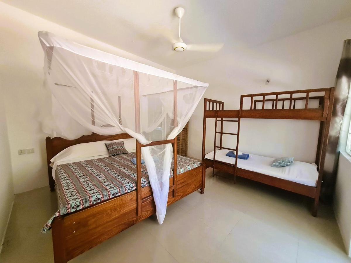 Beachfront Villa Ladha Ya Zanzibar جامبياني المظهر الخارجي الصورة