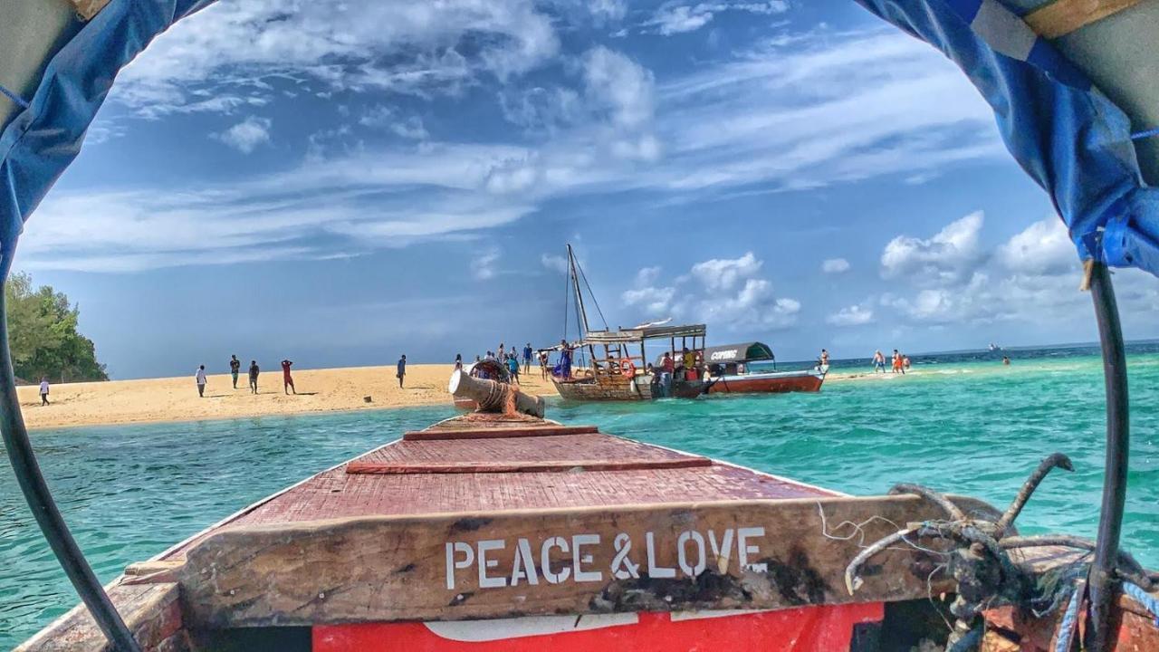 Beachfront Villa Ladha Ya Zanzibar جامبياني المظهر الخارجي الصورة