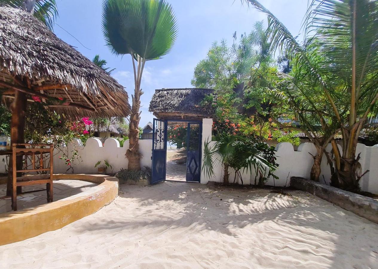 Beachfront Villa Ladha Ya Zanzibar جامبياني المظهر الخارجي الصورة