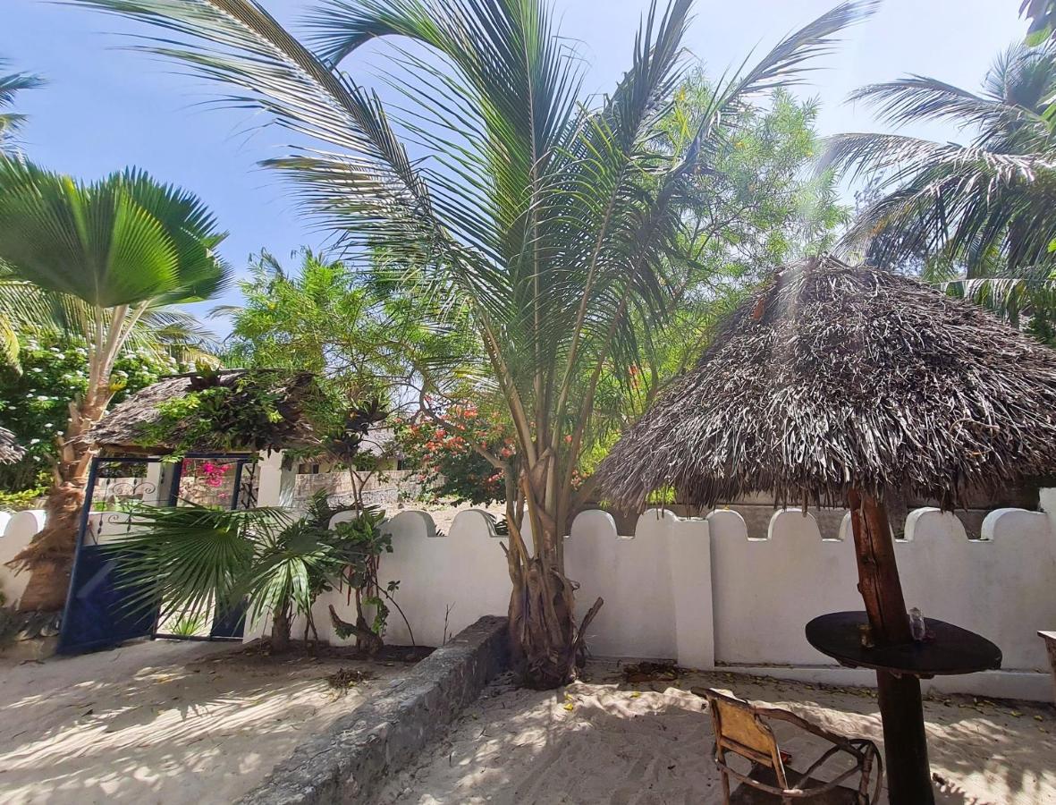Beachfront Villa Ladha Ya Zanzibar جامبياني المظهر الخارجي الصورة