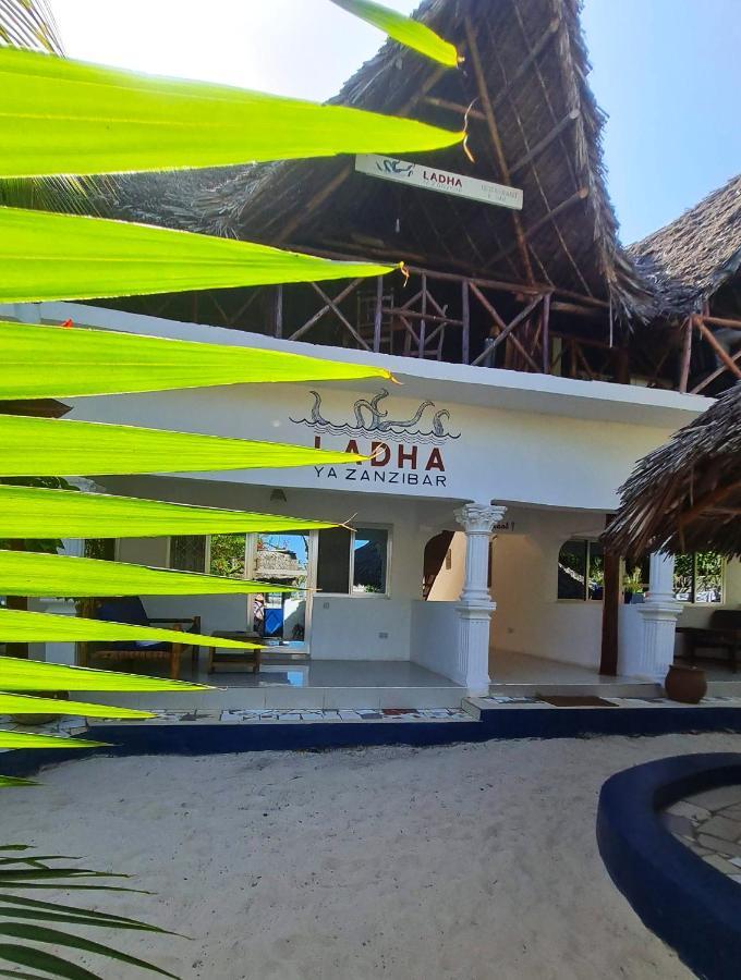 Beachfront Villa Ladha Ya Zanzibar جامبياني المظهر الخارجي الصورة