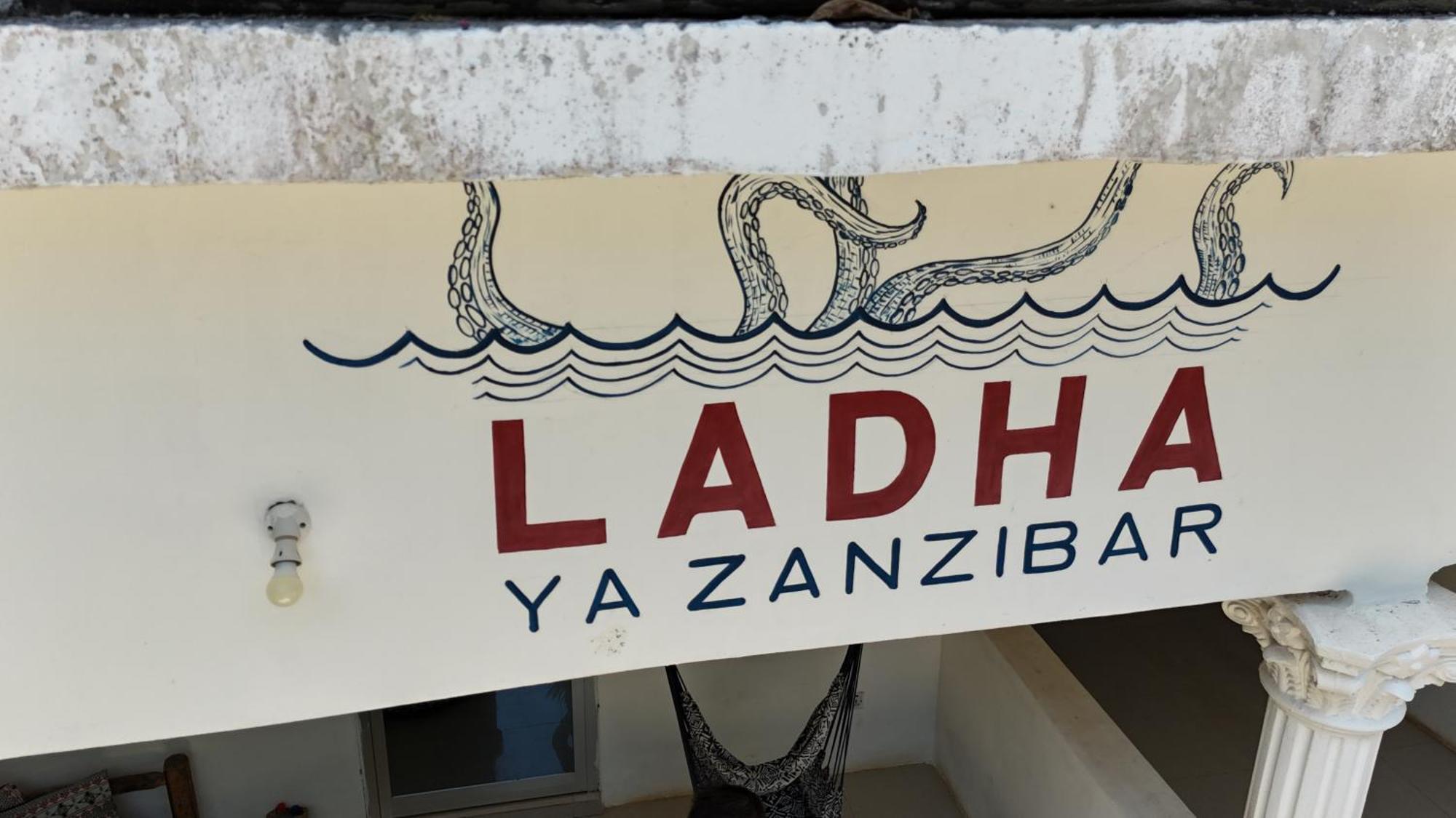 Beachfront Villa Ladha Ya Zanzibar جامبياني المظهر الخارجي الصورة